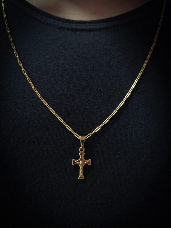 PINGENTE CRUCIFIXO CHAPA - 1X1,5CM