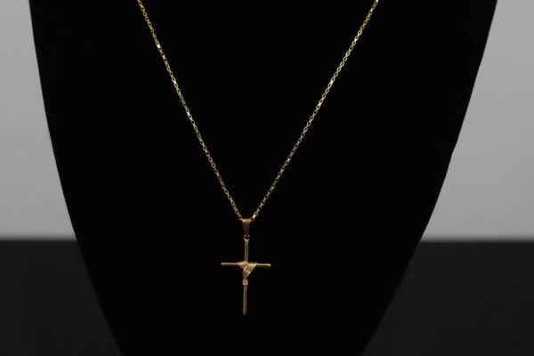 CONJUNTO CARTIER ELO CHAPADO + PINGENTE CRUZ TRANÇADA - Image 3