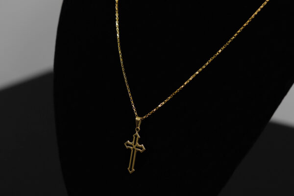 CONJUNTO CARTIER ELO CHAPADO + PINGENTE CRUZ VAZADA